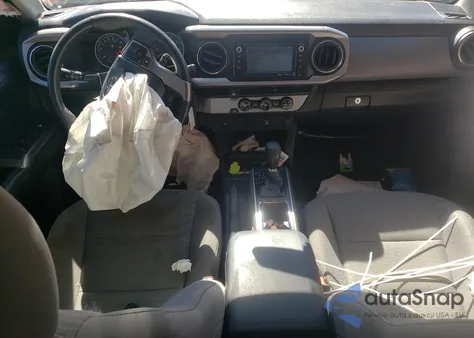 2016 Toyota Tacoma Double Cab z USA, uszkodzony, nr VIN 3TMAZ5CN5GM004566